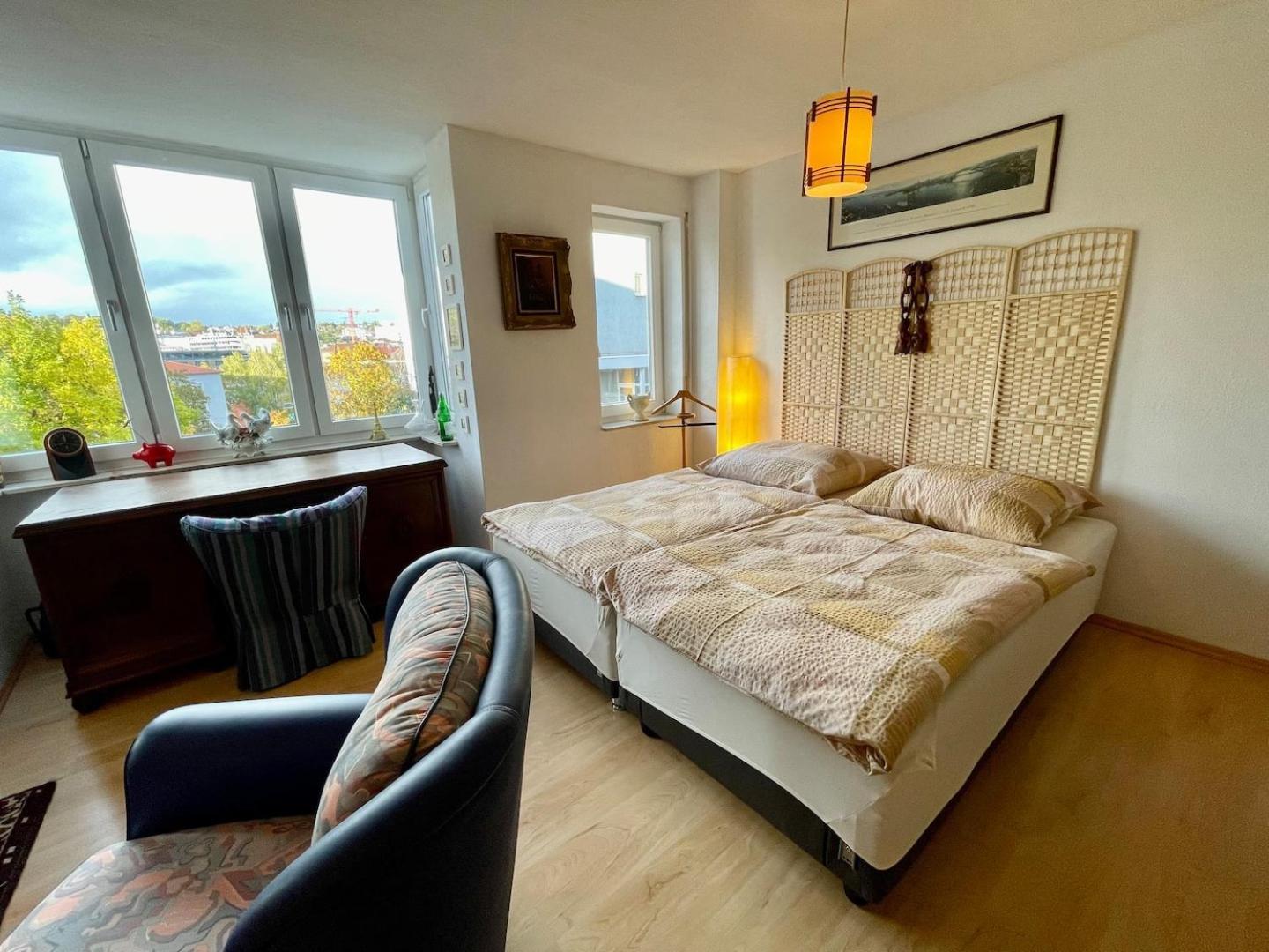 Wunderschoenes Apartment Im Zentrum Goldstadt Пфорцхайм Екстериор снимка