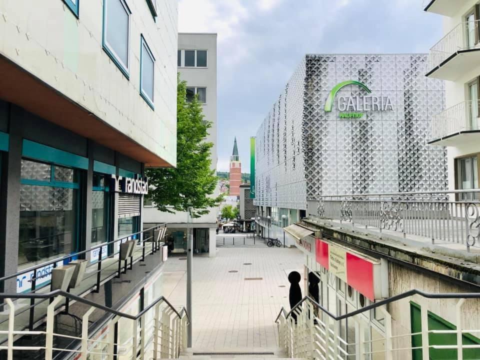Wunderschoenes Apartment Im Zentrum Goldstadt Пфорцхайм Екстериор снимка